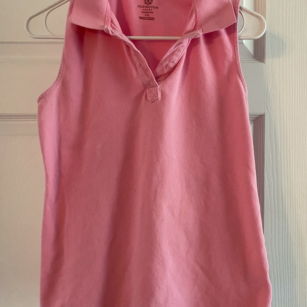 Covington Sport Classic Fit Sleeveless Blouse